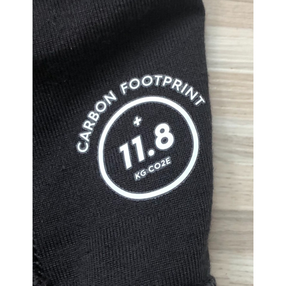 Allbirds, Natural Legging Capri, Women's Size X Small, Black, 11.8 KG CO2E - Picture 4 of 8